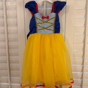 Snow White Children’s Princess Dress Costume - approx size 3T